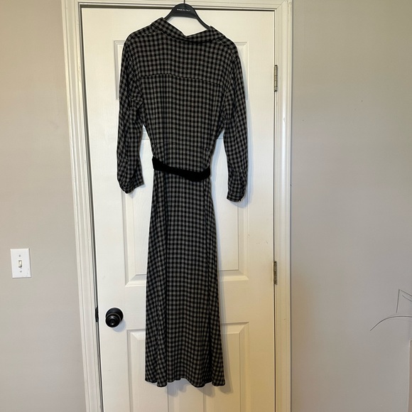 Zara maxi checked buttom up dress - Picture 9 of 9
